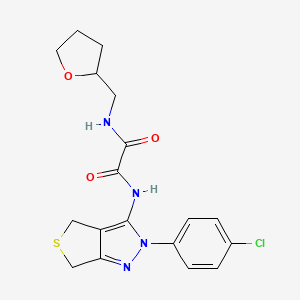 molecular formula C18H19ClN4O3S B2480053 N-[2-(4-chlorophenyl)-2H,4H,6H-thieno[3,4-c]pyrazol-3-yl]-N'-[(oxolan-2-yl)methyl]ethanediamide CAS No. 899741-95-8