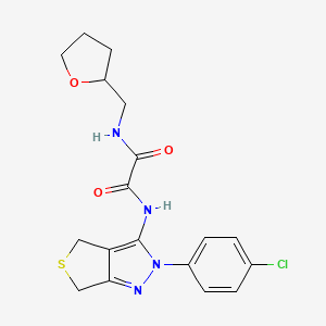 molecular formula C18H19ClN4O3S B2480053 N1-(2-(4-chlorophenyl)-4,6-dihydro-2H-thieno[3,4-c]pyrazol-3-yl)-N2-((tetrahydrofuran-2-yl)methyl)oxalamide CAS No. 899741-95-8