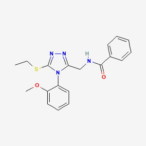 molecular formula C19H20N4O2S B2484418 N-{[5-(ethylsulfanyl)-4-(2-methoxyphenyl)-4H-1,2,4-triazol-3-yl]methyl}benzamide CAS No. 391897-54-4
