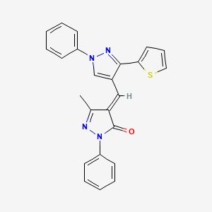 (E)-3-methyl-1-phenyl-4-((1-phenyl-3-(thiophen-2-yl)-1H-pyrazol-4-yl)methylene)-1H-pyrazol-5(4H)-one