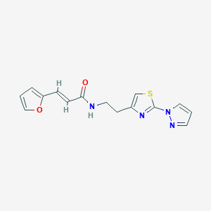molecular formula C15H14N4O2S B2486202 (E)-N-(2-(2-(1H-pyrazol-1-yl)thiazol-4-yl)ethyl)-3-(furan-2-yl)acrylamide CAS No. 1428382-12-0