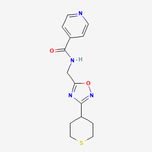 molecular formula C14H16N4O2S B2489068 N-{[3-(thian-4-yl)-1,2,4-oxadiazol-5-yl]methyl}pyridine-4-carboxamide CAS No. 2034421-42-4