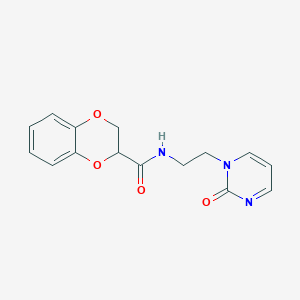 molecular formula C15H15N3O4 B2489814 N-(2-(2-oxopyrimidin-1(2H)-yl)ethyl)-2,3-dihydrobenzo[b][1,4]dioxine-2-carboxamide CAS No. 2195937-80-3