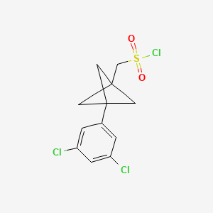[3-(3,5-Dichlorophenyl)-1-bicyclo[1.1.1]pentanyl]methanesulfonyl chloride