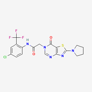 molecular formula C18H15ClF3N5O2S B2495188 N-(4-chloro-2-(trifluoromethyl)phenyl)-2-(7-oxo-2-(pyrrolidin-1-yl)thiazolo[4,5-d]pyrimidin-6(7H)-yl)acetamide CAS No. 1223847-48-0
