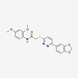 B2495221 2-((6-(benzo[d][1,3]dioxol-5-yl)pyridazin-3-yl)thio)-N-(2,4-dimethoxyphenyl)acetamide CAS No. 893990-99-3