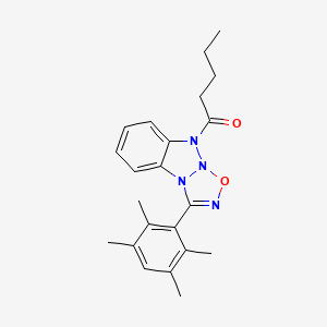 1-(3-(2,3,5,6-tetramethylphenyl)-9H-benzo[4,5][1,2,3]triazolo[2,1-b][1,2,3,5]oxatriazol-9-yl)pentan-1-one