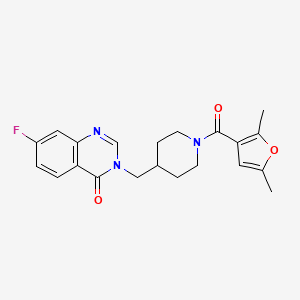 molecular formula C21H22FN3O3 B2496490 3-{[1-(2,5-Dimethylfuran-3-carbonyl)piperidin-4-yl]methyl}-7-fluoro-3,4-dihydroquinazolin-4-one CAS No. 2415503-90-9
