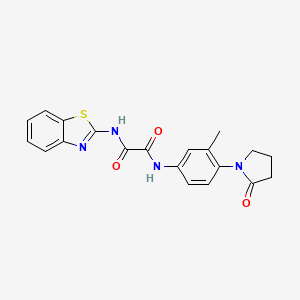 molecular formula C20H18N4O3S B2496683 N-(1,3-benzothiazol-2-yl)-N'-[3-methyl-4-(2-oxopyrrolidin-1-yl)phenyl]ethanediamide CAS No. 941979-98-2