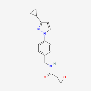 molecular formula C16H17N3O2 B2497554 N-[[4-(3-Cyclopropylpyrazol-1-yl)phenyl]methyl]oxirane-2-carboxamide CAS No. 2411268-70-5