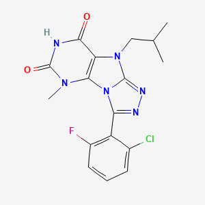 molecular formula C17H16ClFN6O2 B2497655 8-(2-Chloro-6-fluorophenyl)-1-methyl-5-(2-methylpropyl)purino[8,9-c][1,2,4]triazole-2,4-dione CAS No. 921803-84-1