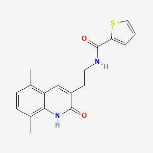 molecular formula C18H18N2O2S B2498819 N-(2-(5,8-dimethyl-2-oxo-1,2-dihydroquinolin-3-yl)ethyl)thiophene-2-carboxamide 