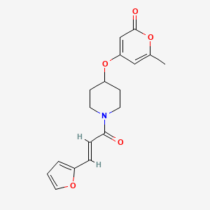 molecular formula C18H19NO5 B2501203 (E)-4-((1-(3-(furan-2-yl)acryloyl)piperidin-4-yl)oxy)-6-methyl-2H-pyran-2-one CAS No. 1799242-60-6