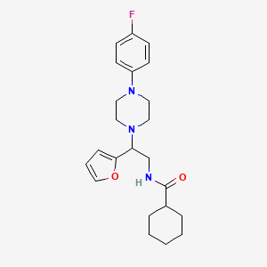 N-(2-(4-(4-fluorophenyl)piperazin-1-yl)-2-(furan-2-yl)ethyl)cyclohexanecarboxamide