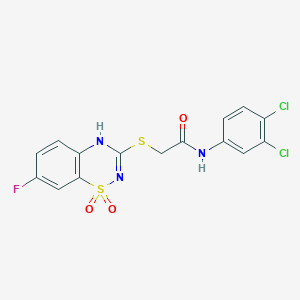 molecular formula C15H10Cl2FN3O3S2 B2501594 N-(3,4-dichlorophenyl)-2-[(7-fluoro-1,1-dioxo-4H-1lambda6,2,4-benzothiadiazin-3-yl)sulfanyl]acetamide CAS No. 886954-24-1