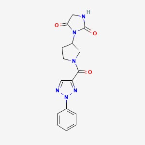 molecular formula C16H16N6O3 B2505334 3-(1-(2-phenyl-2H-1,2,3-triazole-4-carbonyl)pyrrolidin-3-yl)imidazolidine-2,4-dione CAS No. 2034427-13-7