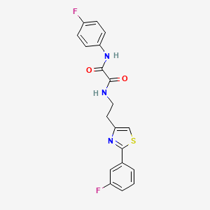 molecular formula C19H15F2N3O2S B2508212 N'-(4-fluorophenyl)-N-{2-[2-(3-fluorophenyl)-1,3-thiazol-4-yl]ethyl}ethanediamide CAS No. 895784-07-3