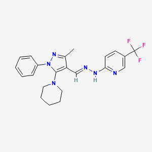 (E)-2-(2-((3-methyl-1-phenyl-5-(piperidin-1-yl)-1H-pyrazol-4-yl)methylene)hydrazinyl)-5-(trifluoromethyl)pyridine