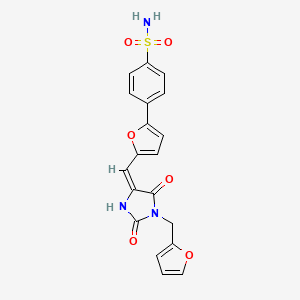 (E)-4-(5-((1-(furan-2-ylmethyl)-2,5-dioxoimidazolidin-4-ylidene)methyl)furan-2-yl)benzenesulfonamide