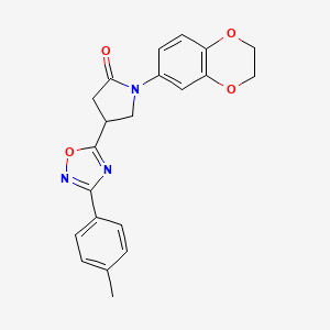 molecular formula C21H19N3O4 B2510690 1-(2,3-Dihydro-1,4-benzodioxin-6-yl)-4-[3-(4-methylphenyl)-1,2,4-oxadiazol-5-yl]pyrrolidin-2-one CAS No. 941961-31-5