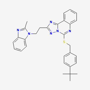 5-[(4-Tert-butylphenyl)methylsulfanyl]-2-[2-(2-methylbenzimidazol-1-yl)ethyl]-[1,2,4]triazolo[1,5-c]quinazoline