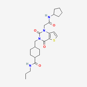 B2513269 4-((1-(2-(cyclopentylamino)-2-oxoethyl)-2,4-dioxo-1,2-dihydrothieno[3,2-d]pyrimidin-3(4H)-yl)methyl)-N-propylcyclohexanecarboxamide CAS No. 941962-83-0