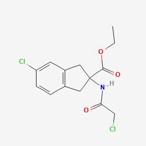 molecular formula C14H15Cl2NO3 B2513451 ethyl 5-chloro-2-(2-chloroacetamido)-2,3-dihydro-1H-indene-2-carboxylate CAS No. 2411246-64-3