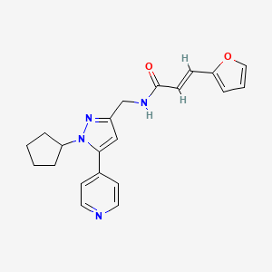 (E)-N-((1-cyclopentyl-5-(pyridin-4-yl)-1H-pyrazol-3-yl)methyl)-3-(furan-2-yl)acrylamide