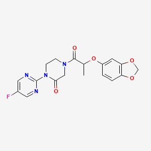4-[2-(1,3-Benzodioxol-5-yloxy)propanoyl]-1-(5-fluoropyrimidin-2-yl)piperazin-2-one