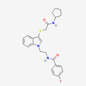 N-(2-(3-((2-(cyclopentylamino)-2-oxoethyl)thio)-1H-indol-1-yl)ethyl)-4-fluorobenzamide