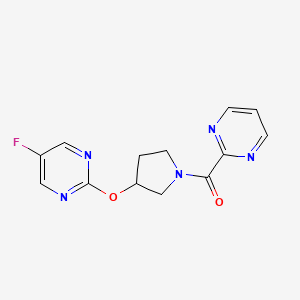 (3-((5-Fluoropyrimidin-2-yl)oxy)pyrrolidin-1-yl)(pyrimidin-2-yl)methanone
