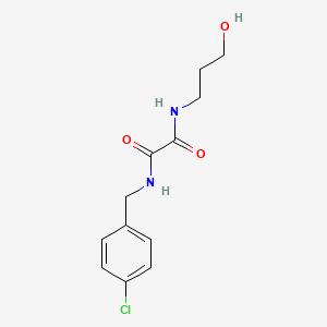 molecular formula C12H15ClN2O3 B2515668 N1-(4-chlorobenzyl)-N2-(3-hydroxypropyl)oxalamide CAS No. 352004-99-0