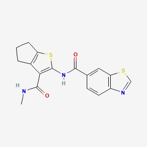 molecular formula C17H15N3O2S2 B2516604 N-[3-(methylcarbamoyl)-4H,5H,6H-cyclopenta[b]thiophen-2-yl]-1,3-benzothiazole-6-carboxamide CAS No. 868965-70-2