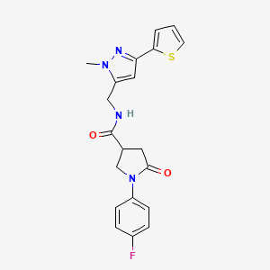 molecular formula C20H19FN4O2S B2517175 1-(4-Fluorophenyl)-N-[(2-methyl-5-thiophen-2-ylpyrazol-3-yl)methyl]-5-oxopyrrolidine-3-carboxamide CAS No. 2319718-15-3