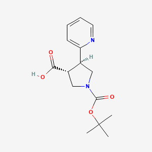 molecular formula C15H20N2O4 B2517873 trans-1-(tert-Butoxycarbonyl)-4-(pyridin-2-yl)pyrrolidine-3-carboxylic acid CAS No. 267876-09-5