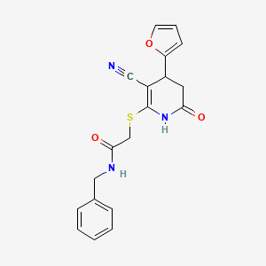 molecular formula C19H17N3O3S B2517880 N-benzyl-2-{[3-cyano-4-(furan-2-yl)-6-oxo-1,4,5,6-tetrahydropyridin-2-yl]sulfanyl}acetamide CAS No. 693240-77-6