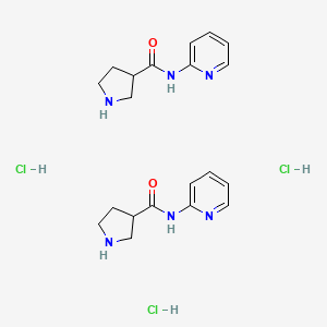 molecular formula C20H29Cl3N6O2 B2521061 bis(N-(pyridin-2-yl)pyrrolidine-3-carboxamide) trihydrochloride CAS No. 2379945-77-2