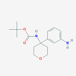 tert-butyl N-[4-(3-aminophenyl)oxan-4-yl]carbamate