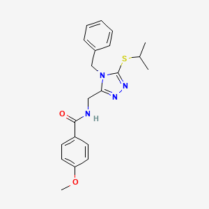 molecular formula C21H24N4O2S B2524928 N-((4-benzyl-5-(isopropylthio)-4H-1,2,4-triazol-3-yl)methyl)-4-methoxybenzamide CAS No. 476447-61-7