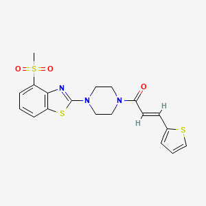 (E)-1-(4-(4-(methylsulfonyl)benzo[d]thiazol-2-yl)piperazin-1-yl)-3-(thiophen-2-yl)prop-2-en-1-one
