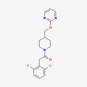B2527925 2-(2-Chloro-6-fluorophenyl)-1-[4-(pyrimidin-2-yloxymethyl)piperidin-1-yl]ethanone CAS No. 2379988-91-5