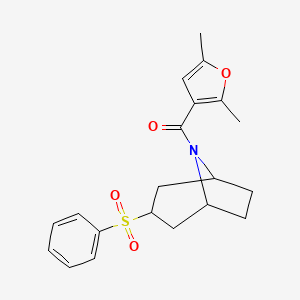 molecular formula C20H23NO4S B2529424 (2,5-二甲基呋喃-3-基)((1R,5S)-3-(苯磺酰基)-8-氮杂双环[3.2.1]辛烷-8-基)甲酮 CAS No. 1448073-91-3