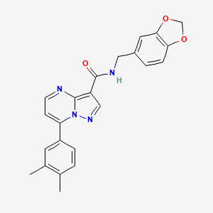 molecular formula C23H20N4O3 B2531567 N-[(2H-1,3-benzodioxol-5-yl)methyl]-7-(3,4-dimethylphenyl)pyrazolo[1,5-a]pyrimidine-3-carboxamide CAS No. 1047477-54-2