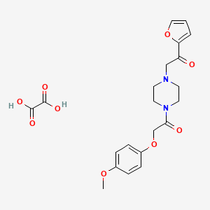 1-(Furan-2-yl)-2-(4-(2-(4-methoxyphenoxy)acetyl)piperazin-1-yl)ethanone oxalate