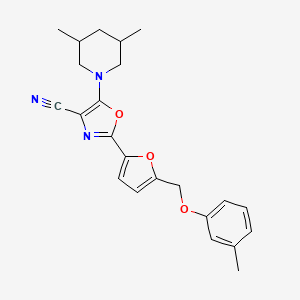 molecular formula C23H25N3O3 B2534073 5-(3,5-Dimethylpiperidin-1-yl)-2-(5-((m-tolyloxy)methyl)furan-2-yl)oxazole-4-carbonitrile CAS No. 946201-04-3