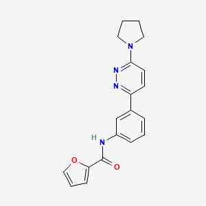 molecular formula C19H18N4O2 B2537016 N-{3-[6-(pyrrolidin-1-yl)pyridazin-3-yl]phenyl}furan-2-carboxamide CAS No. 899953-55-0