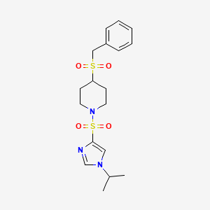 molecular formula C18H25N3O4S2 B2537993 4-(benzylsulfonyl)-1-((1-isopropyl-1H-imidazol-4-yl)sulfonyl)piperidine CAS No. 2034227-58-0