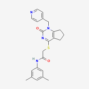 molecular formula C23H24N4O2S B2539213 N-(3,5-dimethylphenyl)-2-({2-oxo-1-[(pyridin-4-yl)methyl]-1H,2H,5H,6H,7H-cyclopenta[d]pyrimidin-4-yl}sulfanyl)acetamide CAS No. 946326-07-4