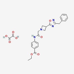 molecular formula C25H26N4O8 B2541418 Ethyl 4-(2-(3-(3-benzyl-1,2,4-oxadiazol-5-yl)azetidin-1-yl)acetamido)benzoate oxalate CAS No. 1351607-13-0