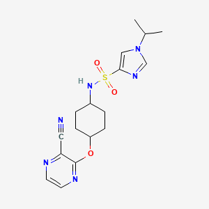 molecular formula C17H22N6O3S B2542534 N-((1r,4r)-4-((3-cyanopyrazin-2-yl)oxy)cyclohexyl)-1-isopropyl-1H-imidazole-4-sulfonamide CAS No. 2034438-02-1